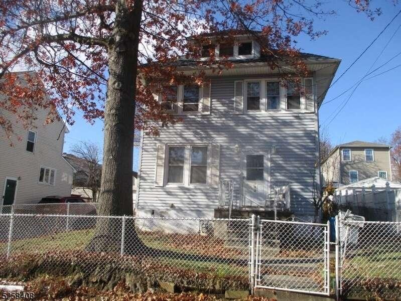 288 James St, Teaneck, NJ 07666  612218239 for Sale