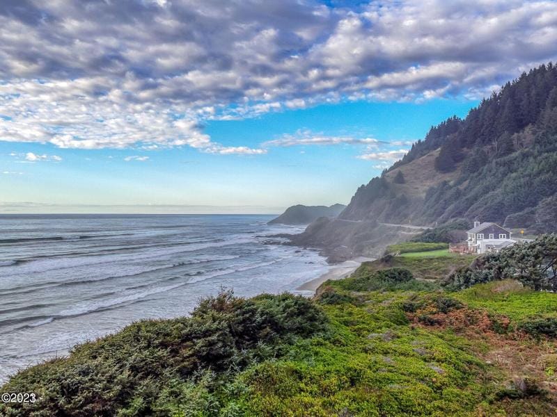 TL 2300 Hwy 101, Yachats OR 97498 for Sale