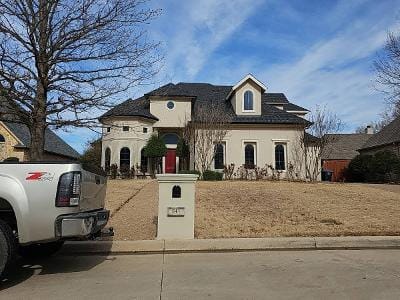 Thomas Crossing Dr for Sale
