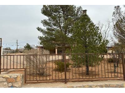 Kreuger St for Sale