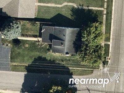 S Walnut St for Sale
