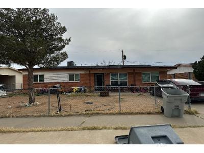 Shoshone St for Sale