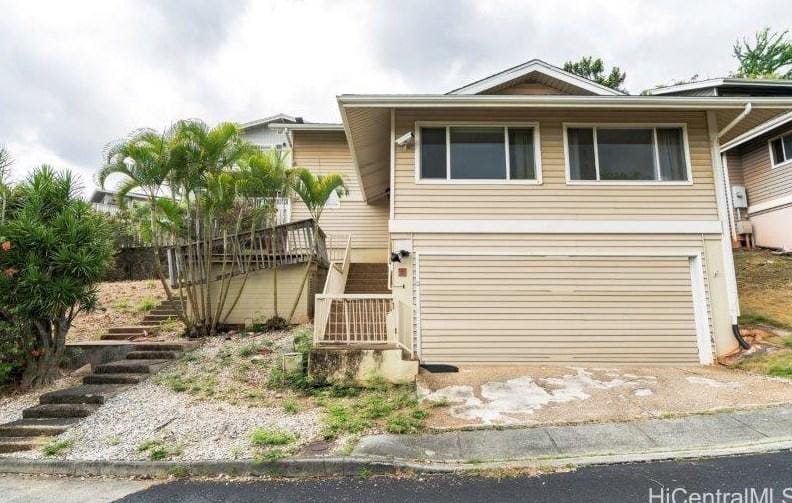 2156 N Aumakua St #33, Pearl City, HI 96782 - MLS 202326200 for Sale