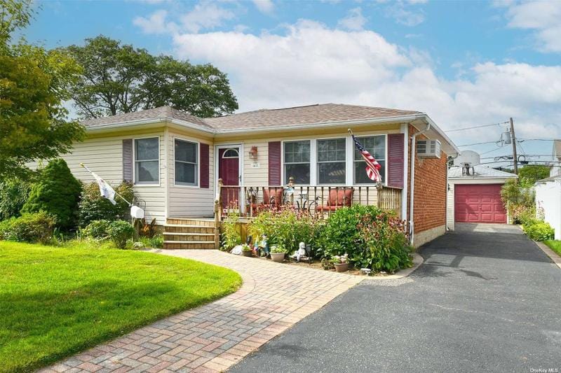 Seaford, Nassau County, NY House for sale Property ID: 417308226
