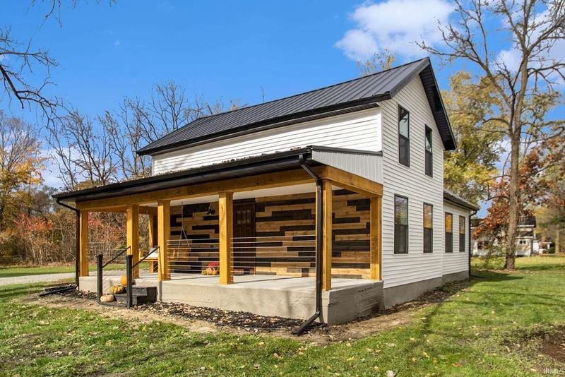 803 N Division St, Bristol, IN 46507  607421472 for Sale