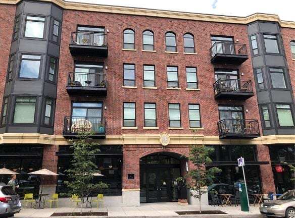 21 Astor Apartments - 921 NW 21st Ave - Portland, OR Apartments for Rent