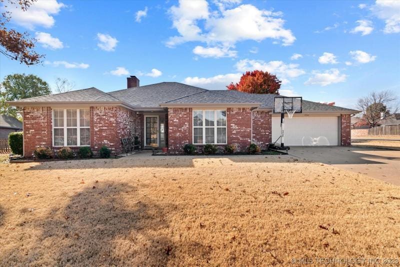 5706 PARKHILL PL, Bartlesville, OK 74006 Single Family Residence For Sale  MLS# 2340823