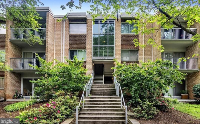 8002 Chanute Pl #16, Falls Church, VA 22042 - MLS VAFX2159504 for Sale