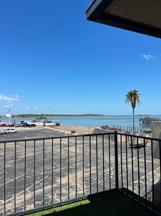 921 Marine Dr #107, Galveston, TX 77550 - MLS 57066417 for Rent