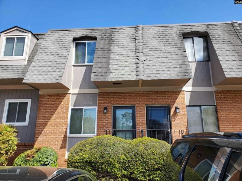 21 CANTERBURY CT, Columbia, SC 29210 Townhouse For Sale  MLS# 576938