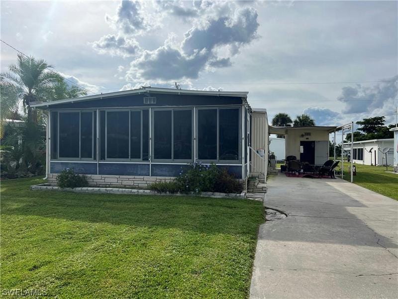 764 KNOTTY PINE CIR, NORTH FORT MYERS, FL 33917 Manufactured Home For Sale  MLS# 223077279