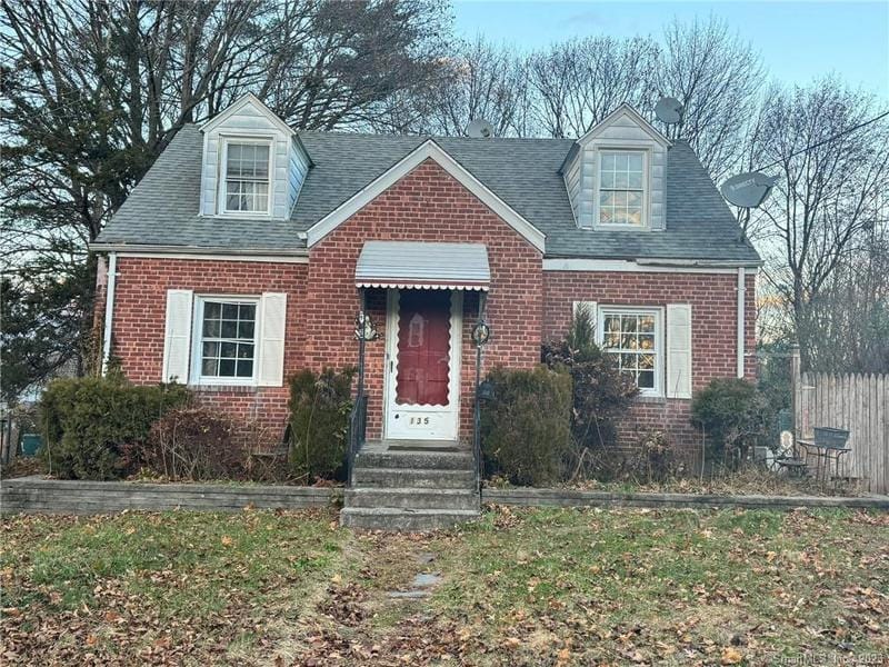 135 Oberlin Rd, Hamden, CT 06514  MLS# 170614074 for Sale