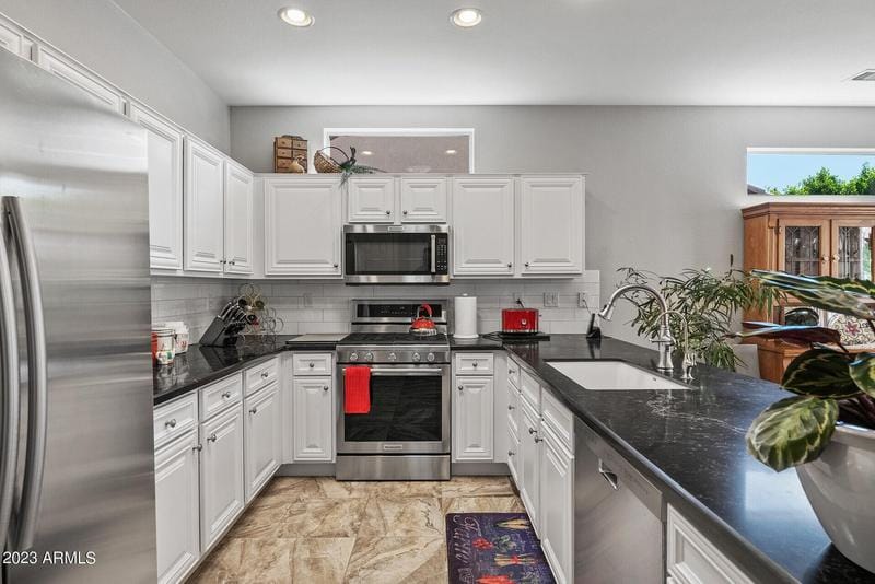 15845 W Star View Ln, Surprise, AZ 85374  MLS# 6618216 for Sale