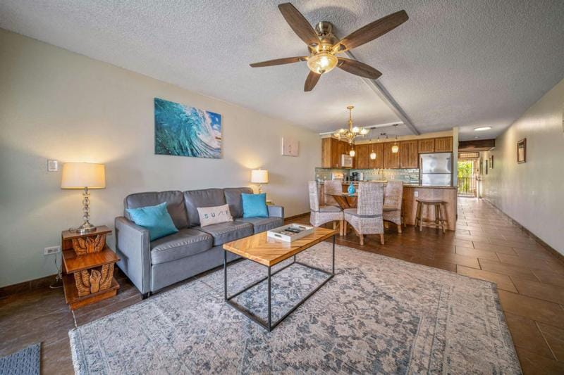 2695 S KIHEI RD APT 4206, Kihei, HI 96753 Condominium For Sale  MLS# 400561 for Rent