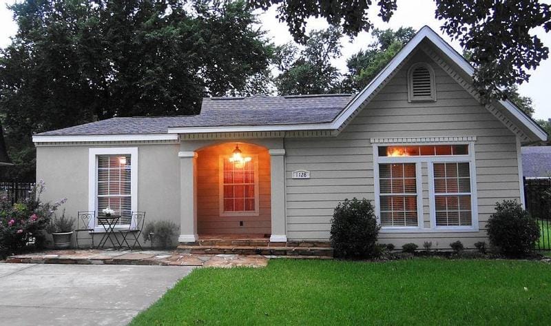 1128 Airline Dr, GRAPEVINE, TX 76051 for Sale