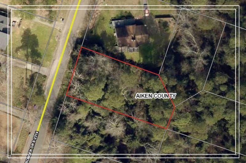 220 Border Dr, North Augusta, SC 29841 - MLS 208120 for Sale
