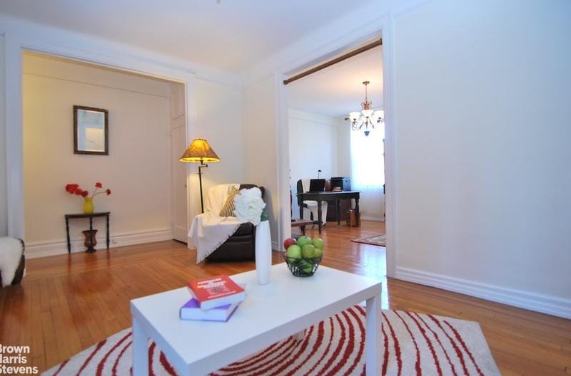 nd St #42, New York, NY 11372 - MLS RPLU-850722833547 for Sale