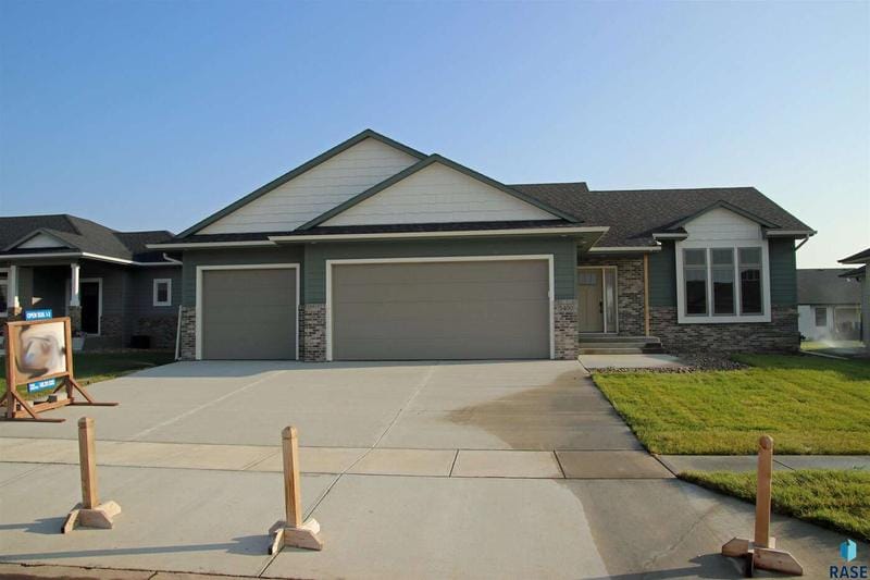 5400 E 64th St, Sioux Falls, SD 57108  612146445 for Sale