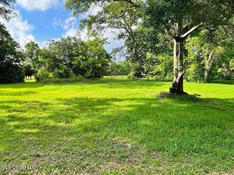 2105 Chickasaw Avenue, Pascagoula, MS 39567  607394526 for Sale