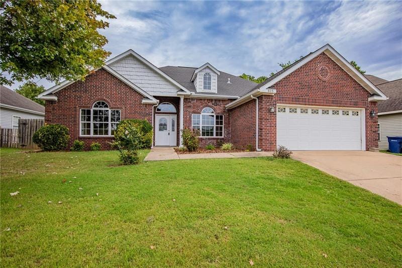 605 MACI, Siloam Springs, AR 72761 Single Family Residence For Sale  MLS# 1254471