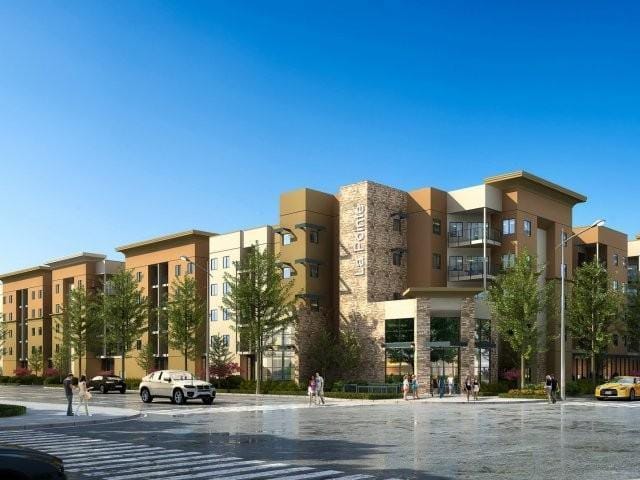 2 Bedroom Corner  La Pointe at Boise for Sale