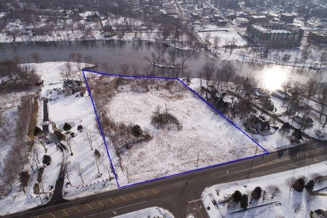 Oswego, Kendall County, IL Undeveloped Land, Commercial Property, Riverfront Property, Waterfront Property for sale Property ID: