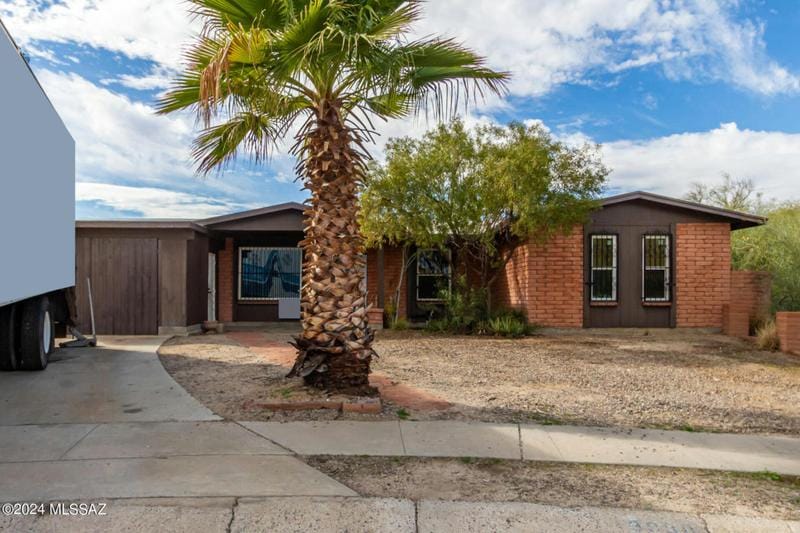 3980 W MANDARIN CIR, Tucson, AZ 85741 Single Family Residence For Sale  MLS# 22324045