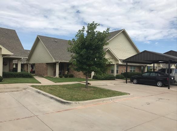 Abilene Senior Village Apartments - 2225 Covenant Dr - Abilene, TX Apartments for Rent