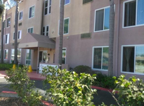 South Bay-Co-Op Apartments - 4716 W 153rd Pl - Lawndale, CA Apartments for Rent