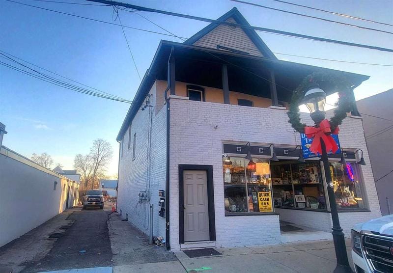 824 MAIN STREET APT 2R, Poughkeepsie, NY 12603  612167804 for Rent