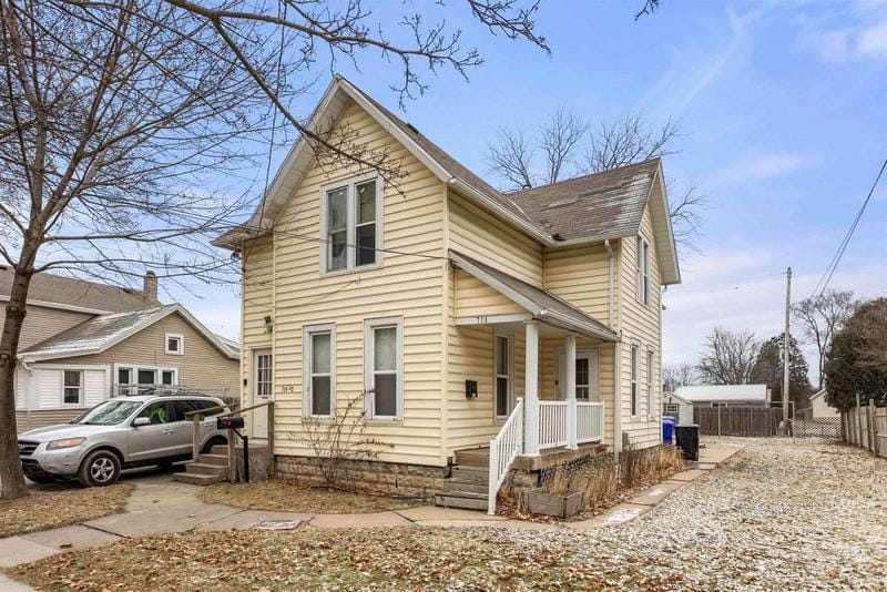 714 N Durkee St, Appleton, WI 54911  MLS# 50285546 for Sale