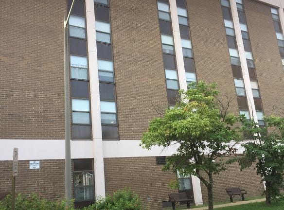 Stonewall Place Apartments - 1920 Stonewall Ave - Richmond, VA Apartments for Rent