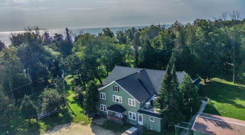 231 Cedar Beach Rd, Belgium, WI 53004 - MLS 1849643 for Sale
