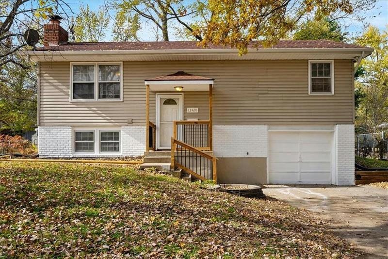 13420 BELMEADE AVE, Grandview, MO 64030 Single Family Residence For Sale  MLS# 2461931