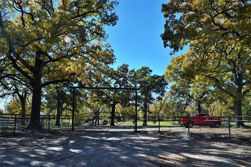 12680 Foothill Dr, Dallas, TX 75253 for Sale