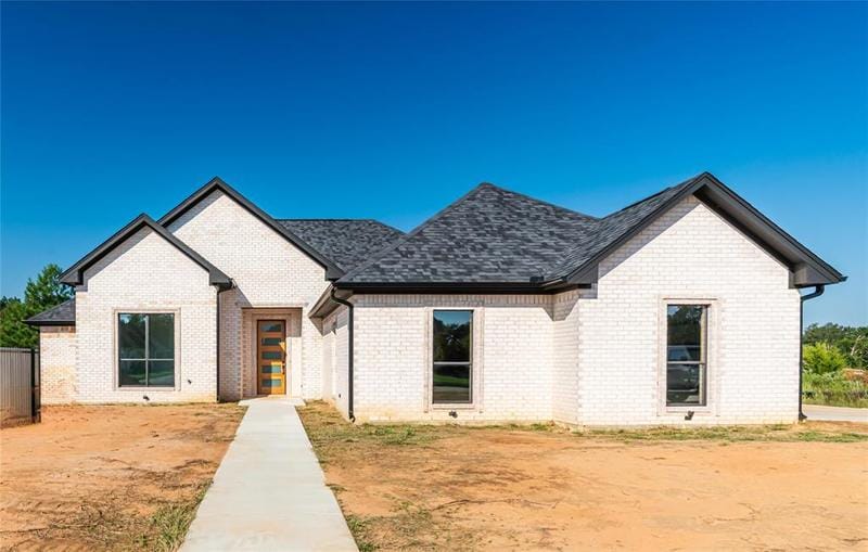 1805 Meadowbriar Dr, Reno, TX 75462 for Sale
