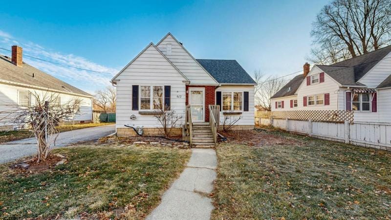 812 9TH AVE SE, Rochester, MN 55904 Single Family Residence For Sale  MLS# 6469697