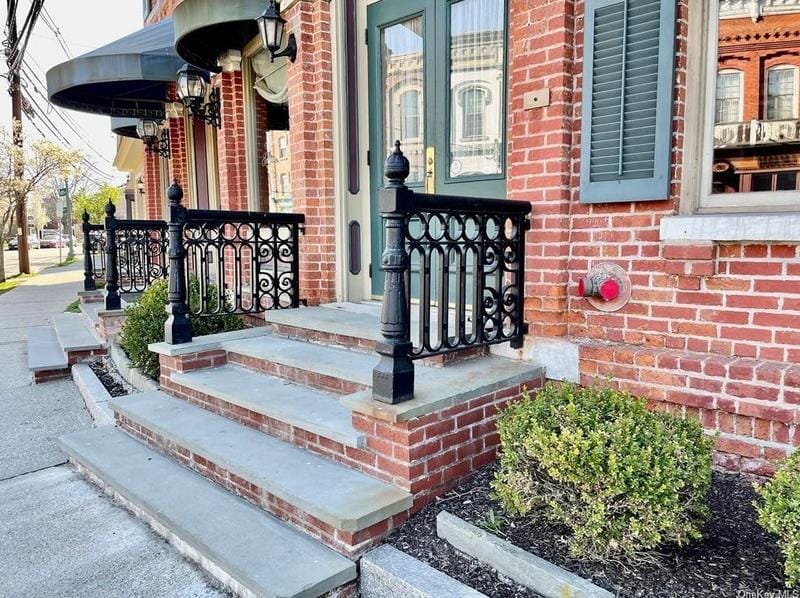 1108 Main St, Fishkill, NY 12524 - MLS H6255923 for Sale