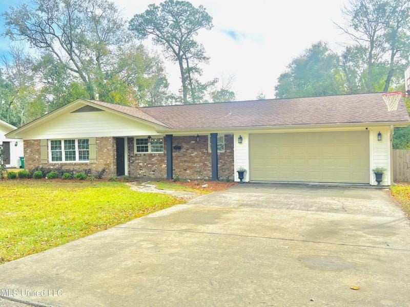 4 POPLAR CIR, Gulfport, MS 39507 Single Family Residence For Sale  MLS# 4065840