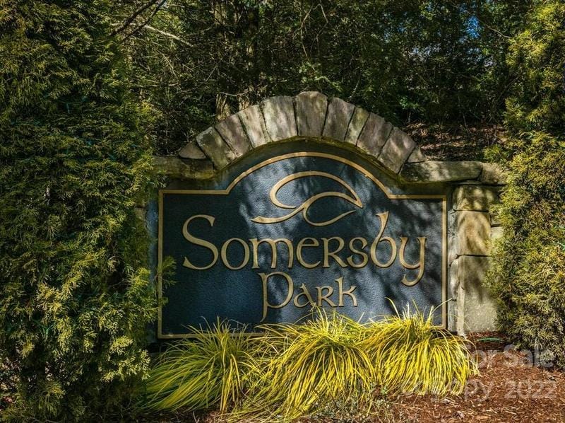 215 Crossvine Trail #11, Hendersonville, NC 28739 - MLS 3890946 for Sale