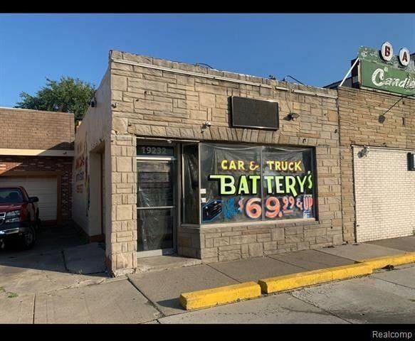 Harper Woods, Wayne County, MI Commercial Property, House for sale Property ID: 417831946