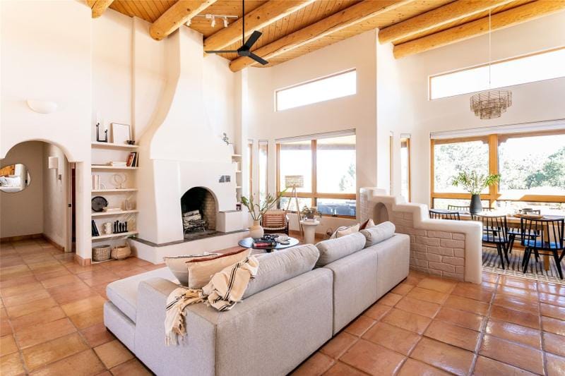 Santa Fe, Santa Fe County, NM House for sale Property ID: 418653081