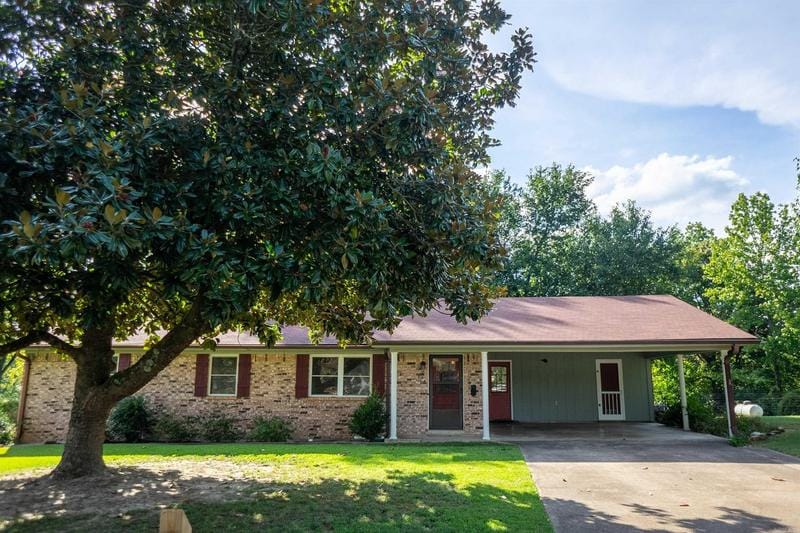 308 N Adams St, Mena, AR 71953  MLS# 23032087 for Sale