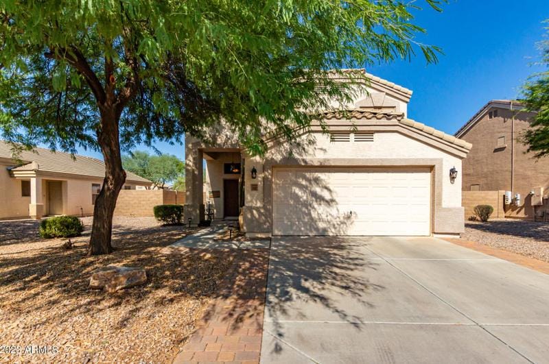 2107 N St Bonita Ln, Casa Grande, AZ 85122 - MLS 6605984 for Sale