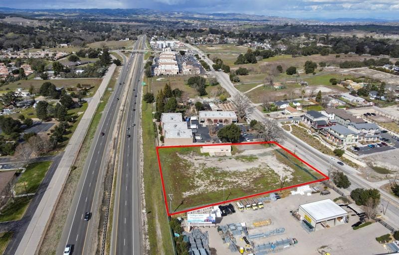 2600 El Camino Real, Atascadero, CA 93422 - MLS 24-199 for Sale