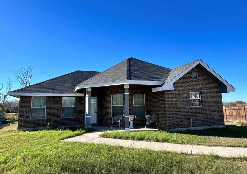 1601 Spirit Ln, Eagle Pass, TX 78852  MLS# 77901 for Sale