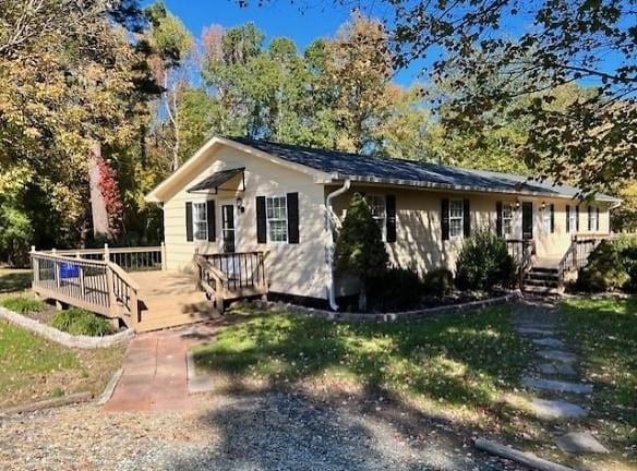 225 Tinnin Rd - Efland, NC 27243 - Home For Rent