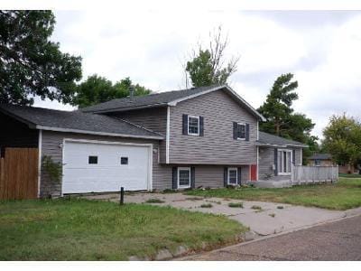 E Pawnee Ave for Sale