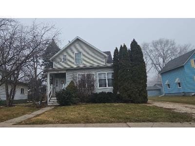 W 7th St for Sale