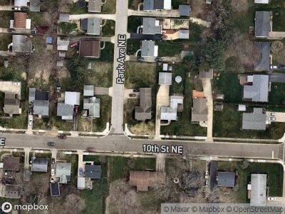 10th St NE for Sale
